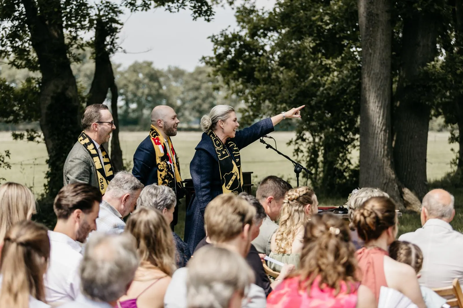 Janka met NAC sjaal — Brabants moment met Laura en Wouter