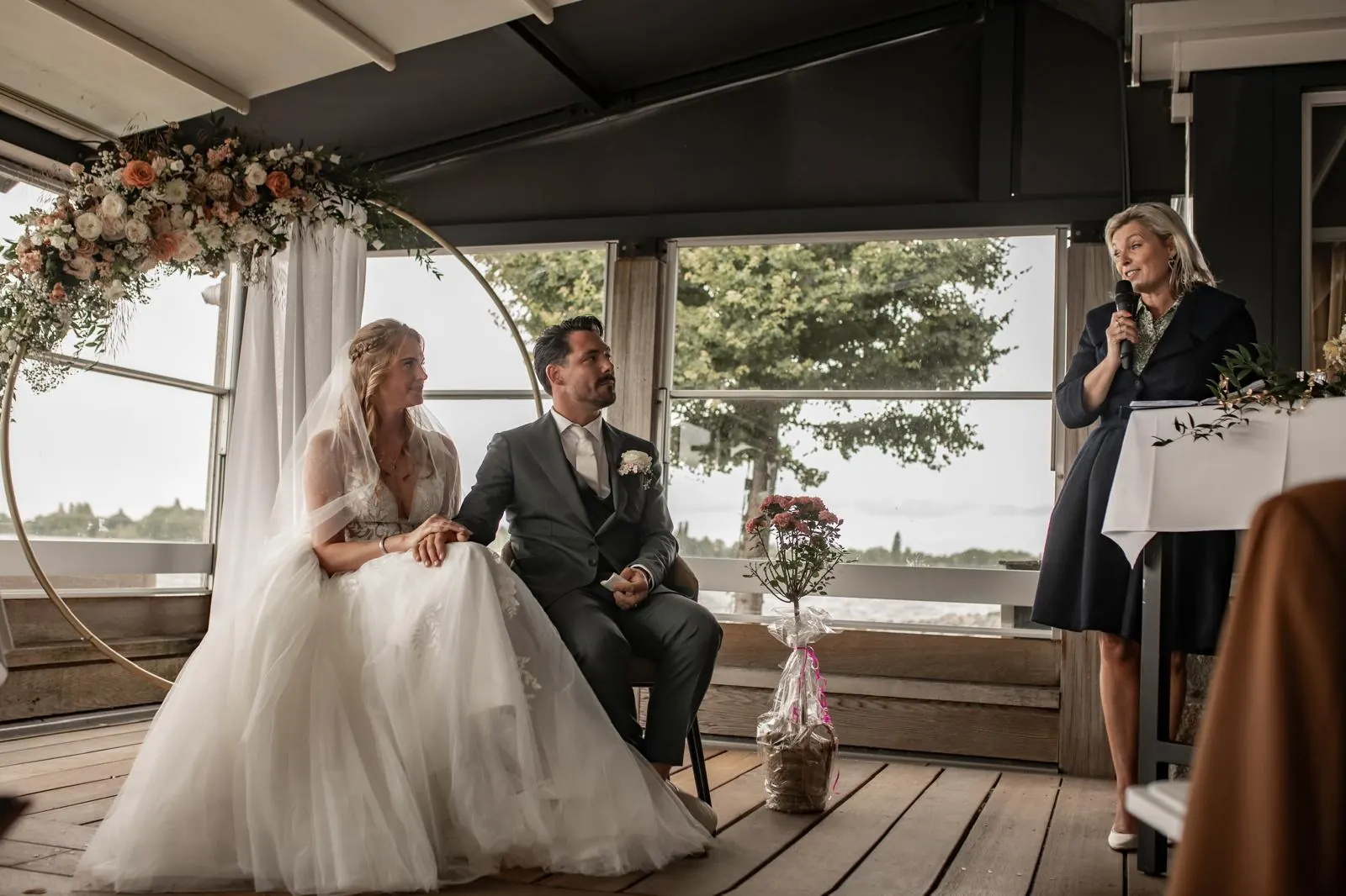 Jasper & Mariëlle tijdens hun ceremonie